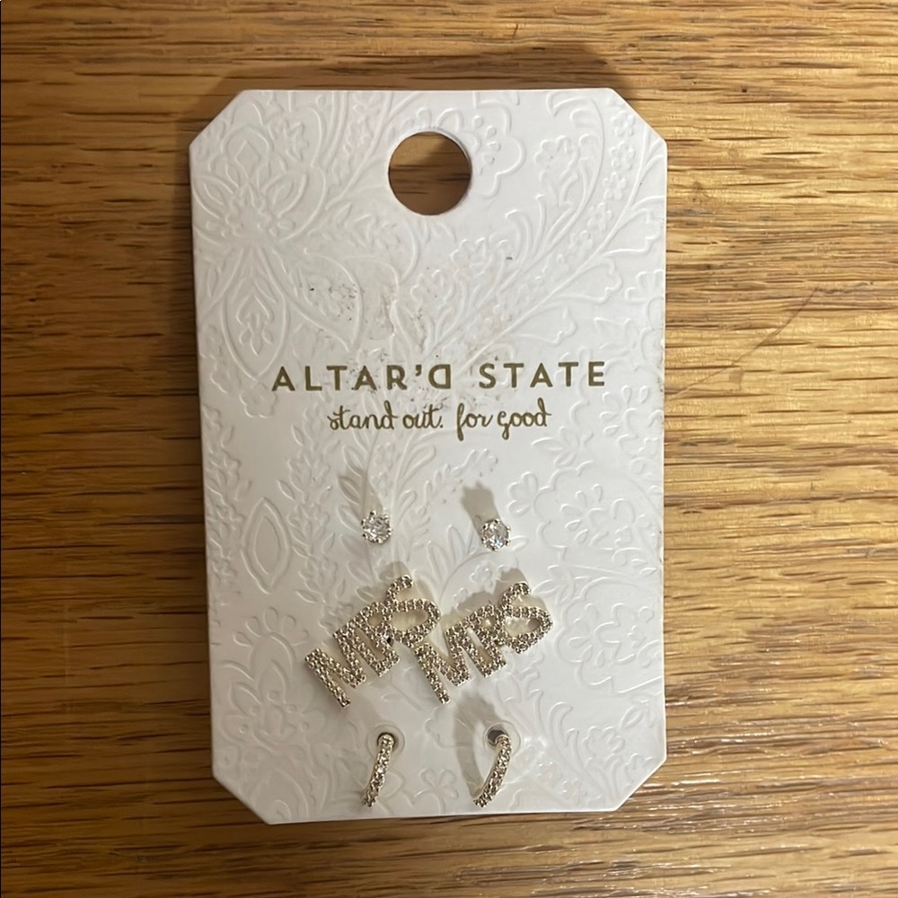 Altar'd State Mrs. Earrings Set